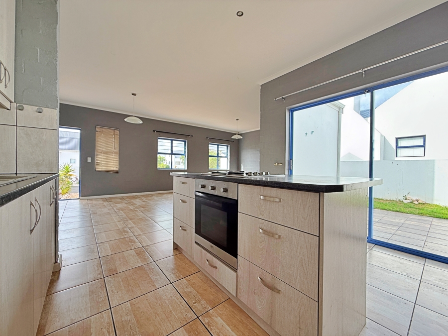 To Let 3 Bedroom Property for Rent in Blue Lagoon Western Cape